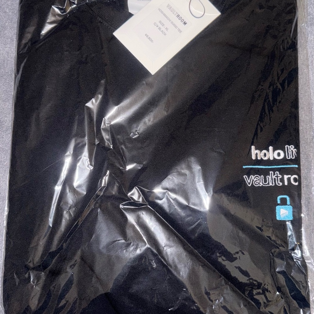 VAULTROOM  X HOLOLIVE HOSHIMACHI SUISEI TEE